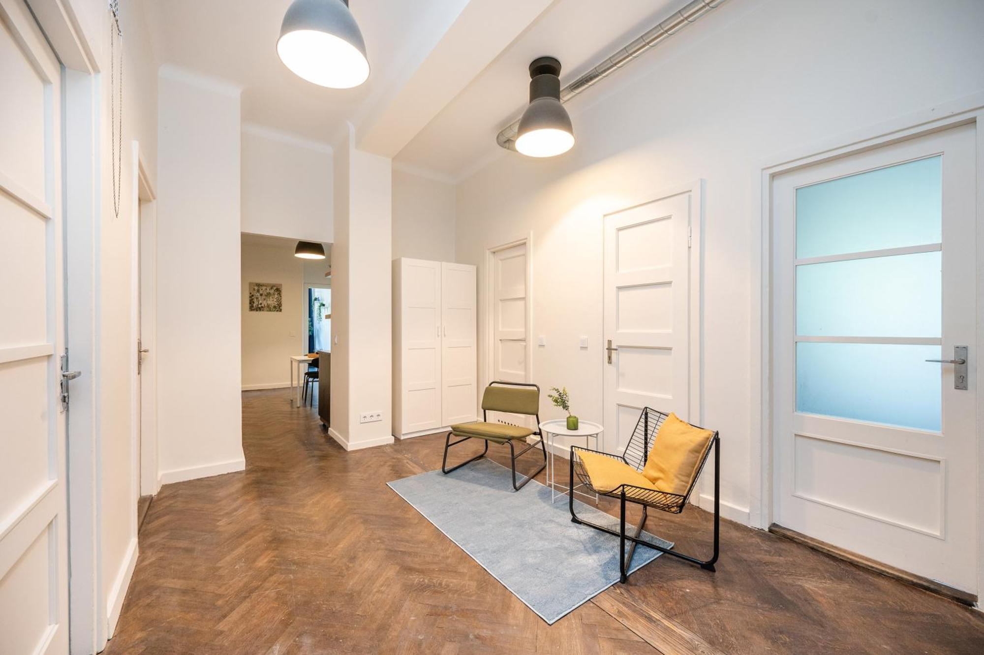 Central Avenue Residence Kaunas Ngoại thất bức ảnh